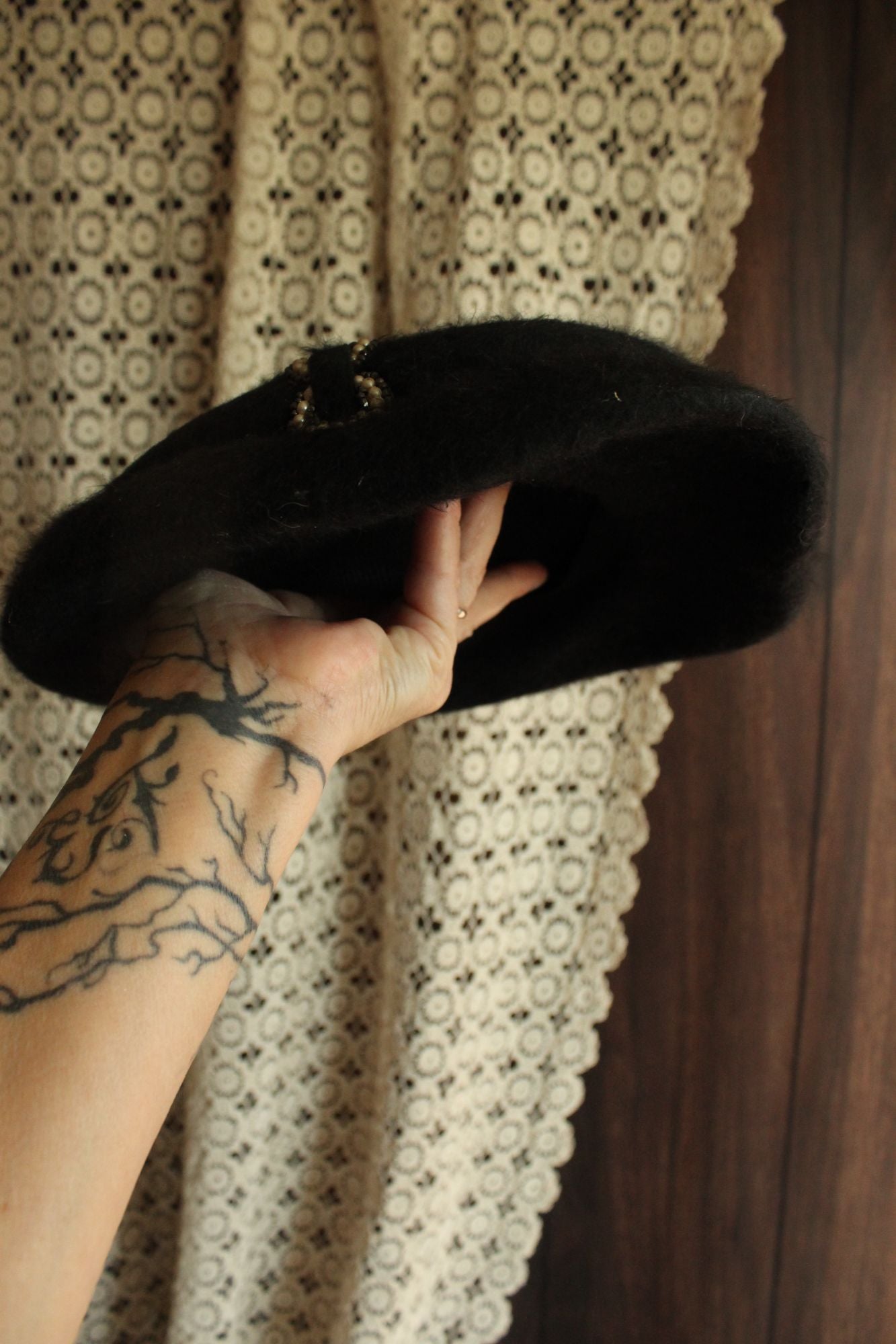 Vintage 1940s Black Plate Hat with Faux Pearls