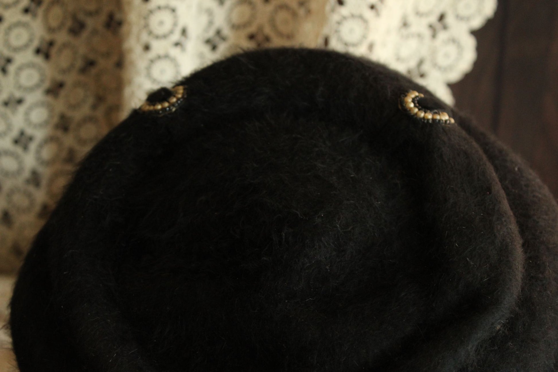 Vintage 1940s Black Plate Hat with Faux Pearls
