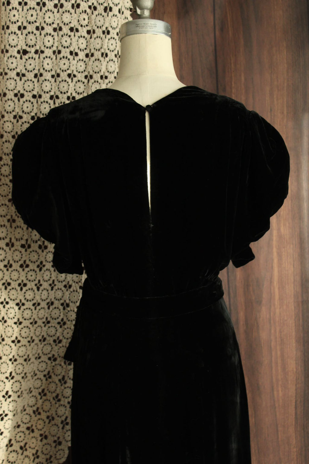 Vintage 1930s Kiviette Black Velvet Haute Couture Gown