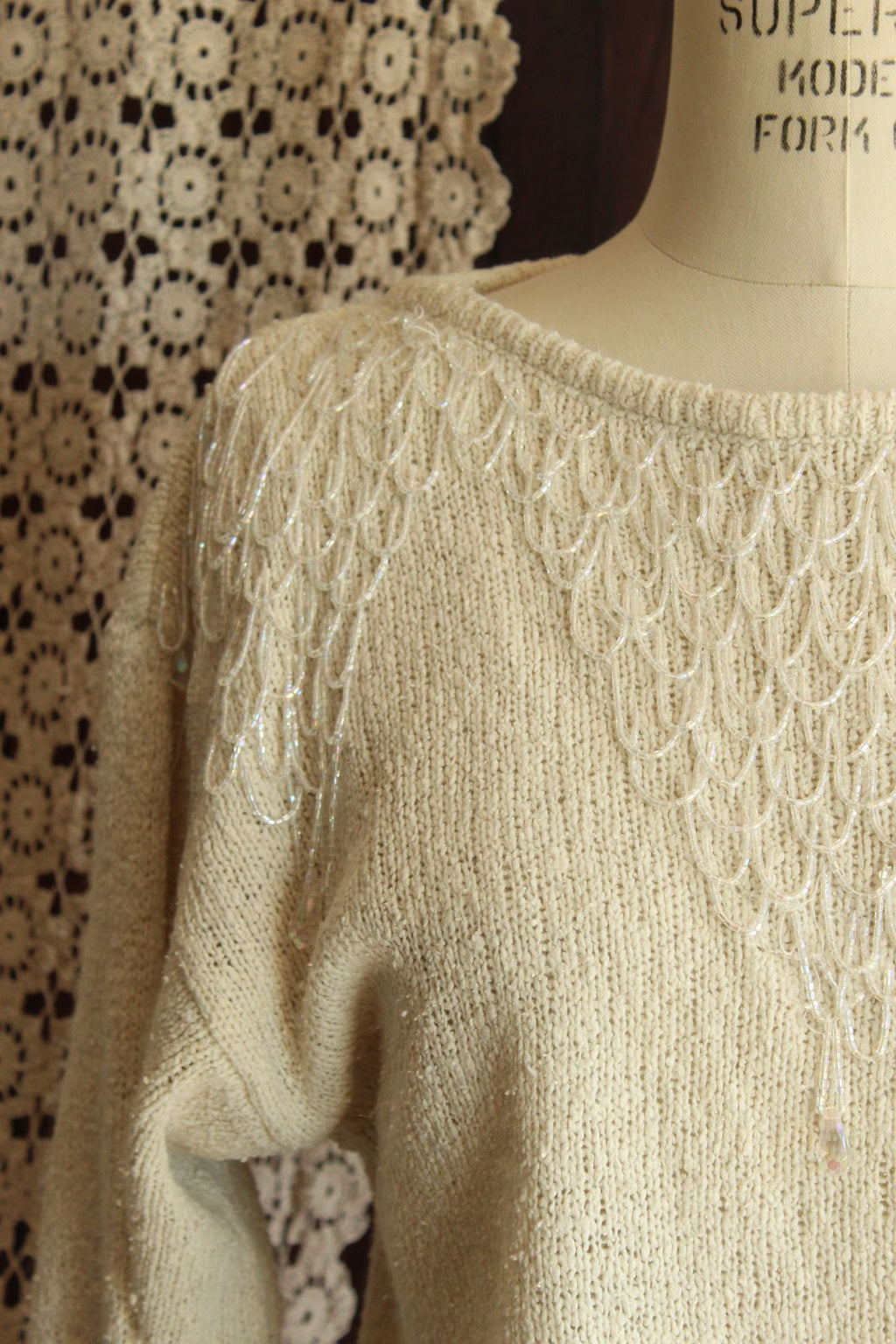 Vintage 1980s Bonnie Boerer Ivory Shoulder with Fringed Beading
