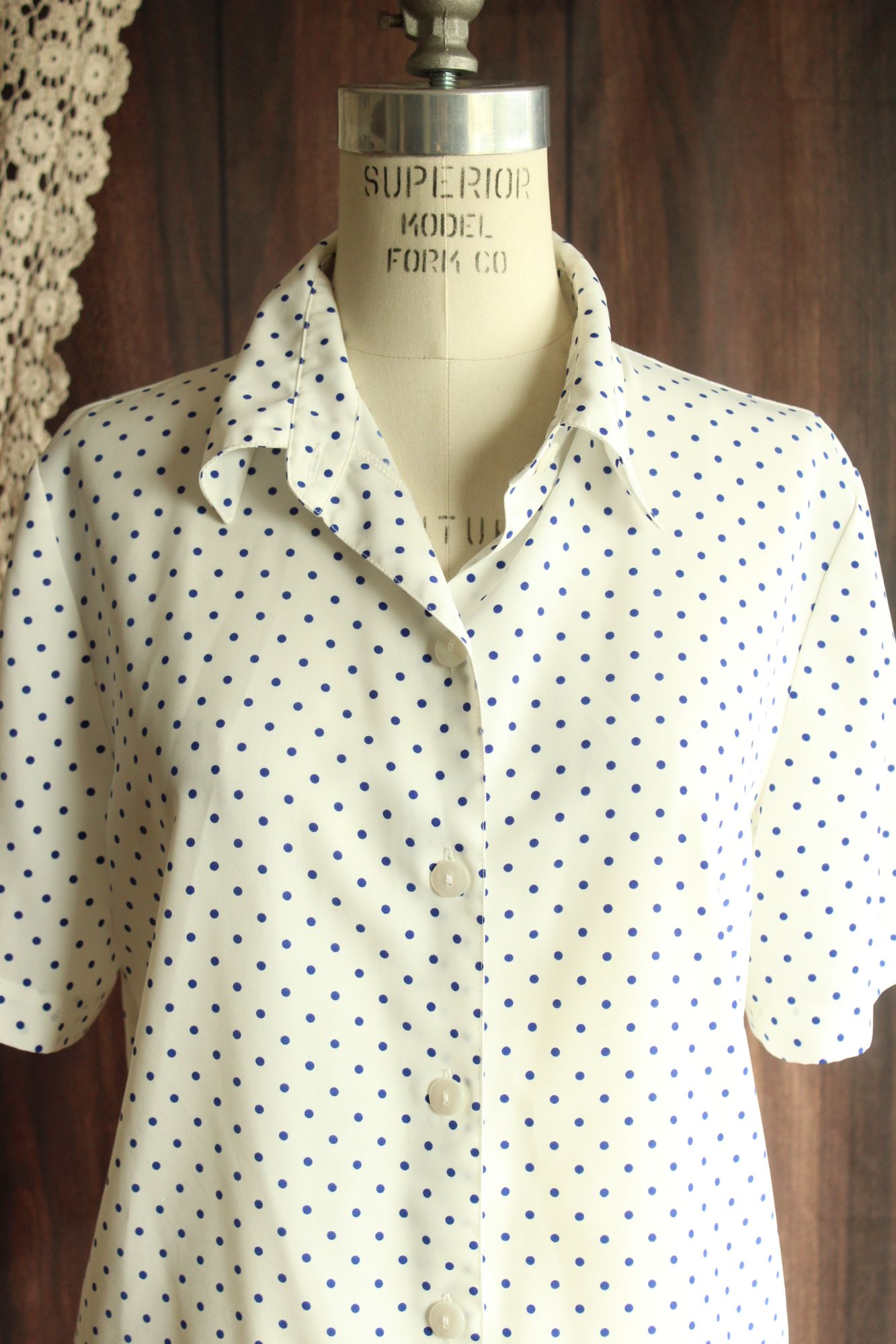 Vintage 1980s 1990s Volup Blue on White Polka Dot Short Sleeved Shirt