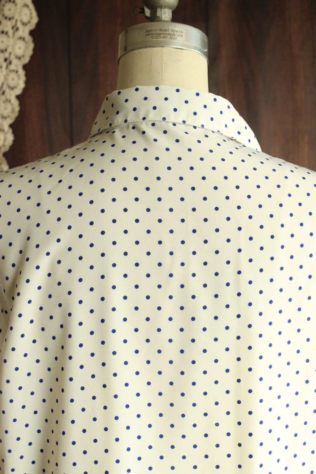 Vintage 1980s 1990s Volup Blue on White Polka Dot Short Sleeved Shirt