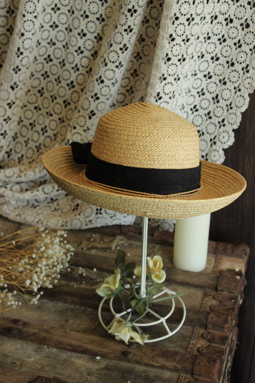 Vintage 1990s 2000s Scala Straw Wide Brimmed Sunhat with Black Ribbon