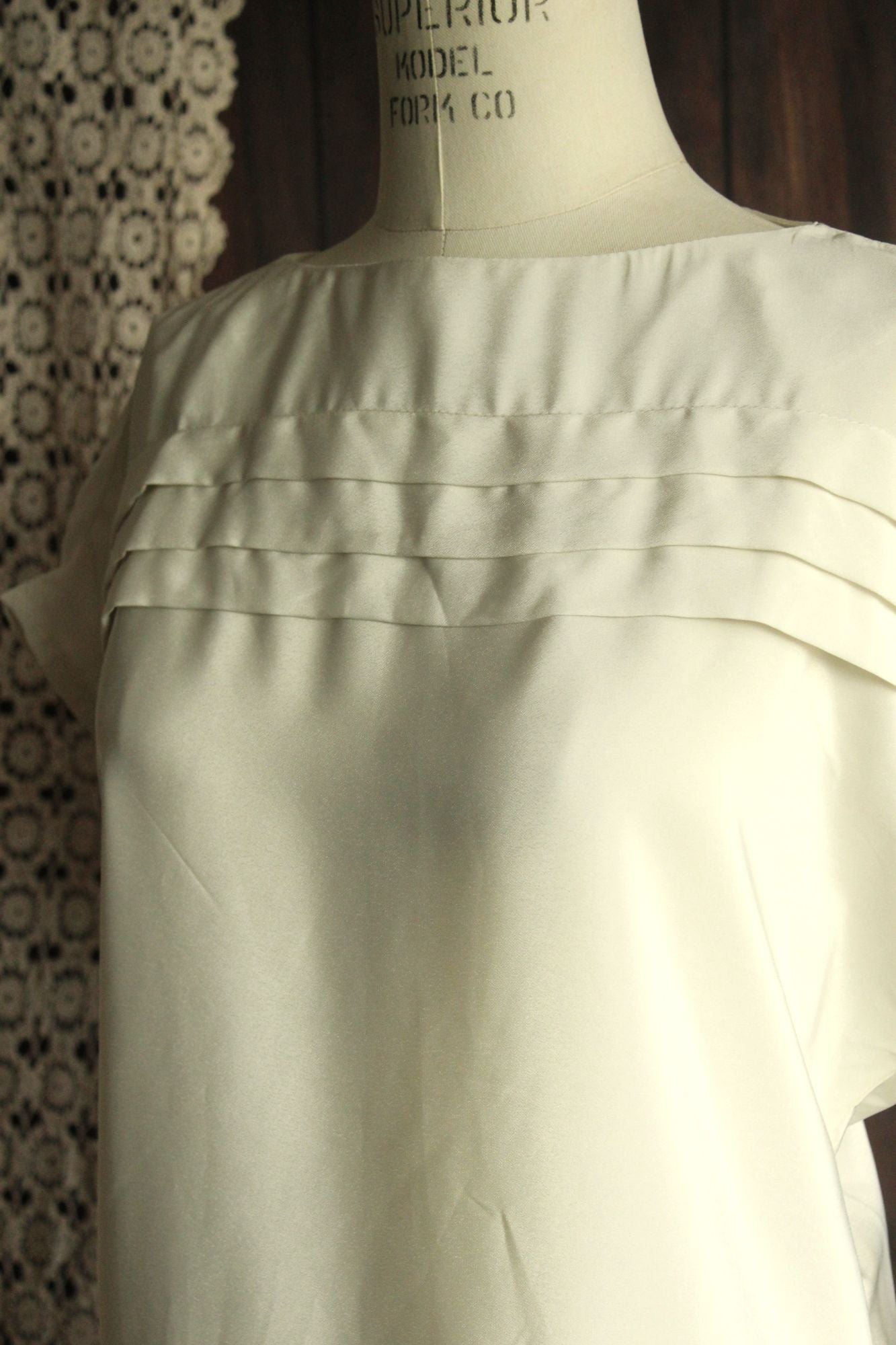 Vintage 1980s NWT Kaki Roberts Winter White Blouse