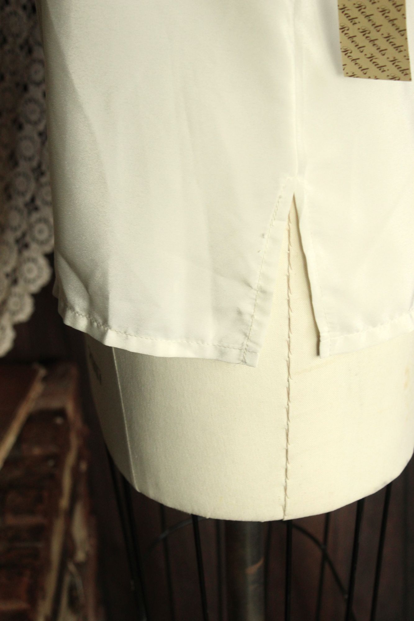 Vintage 1980s NWT Kaki Roberts Winter White Blouse
