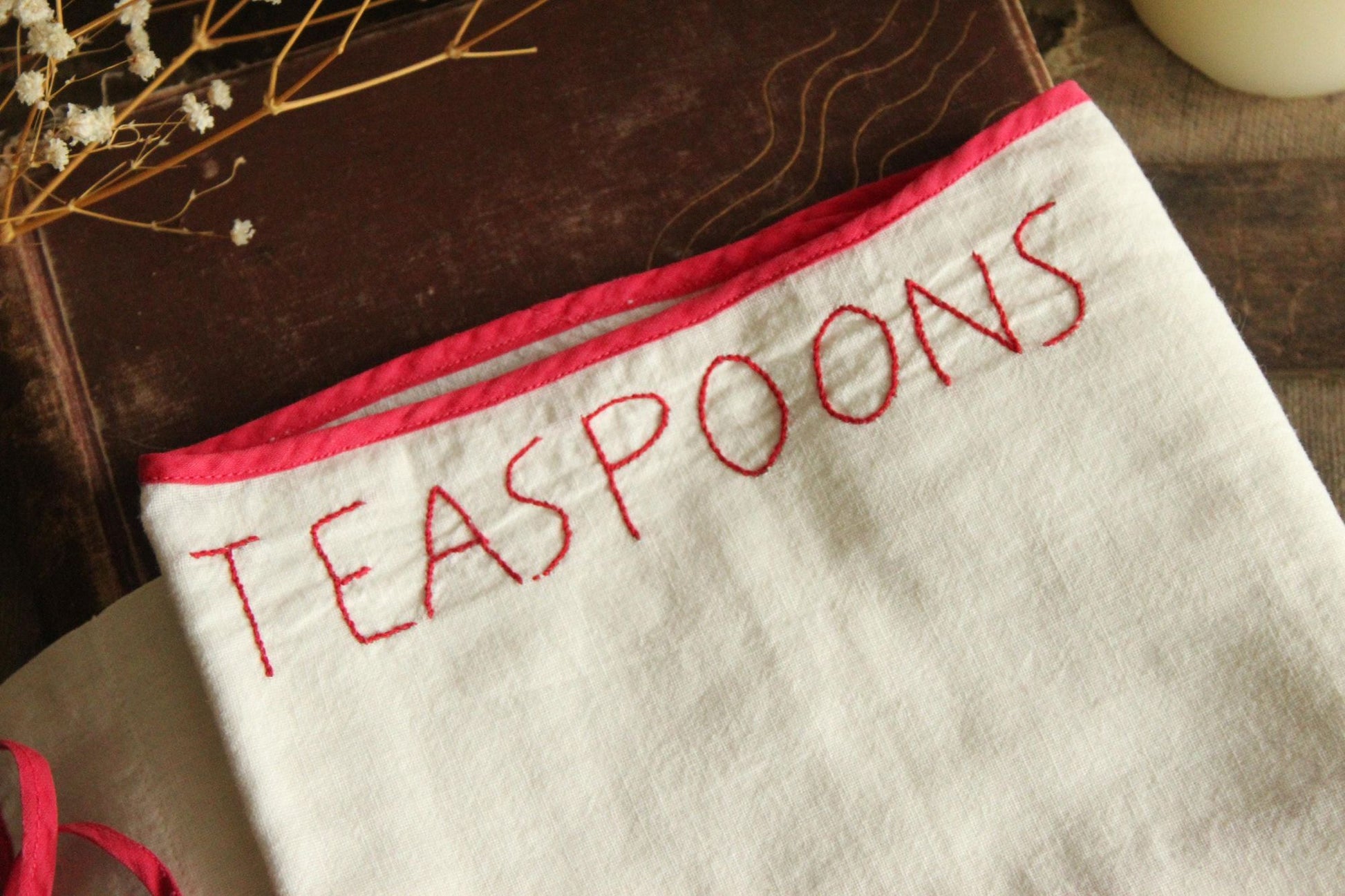 Vintage 1950s White And Red Teaspoon Pocket