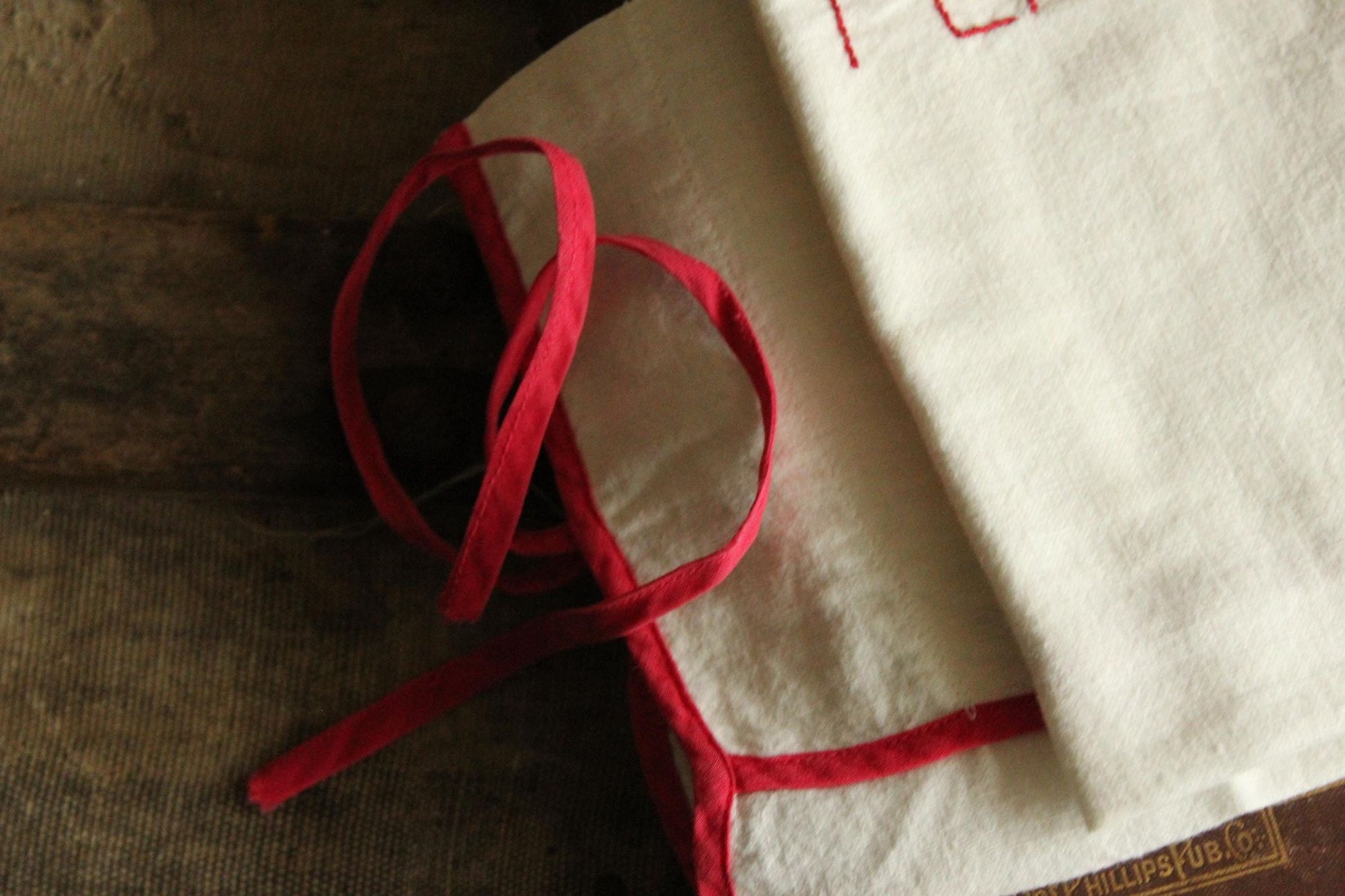 Vintage 1950s White And Red Teaspoon Pocket