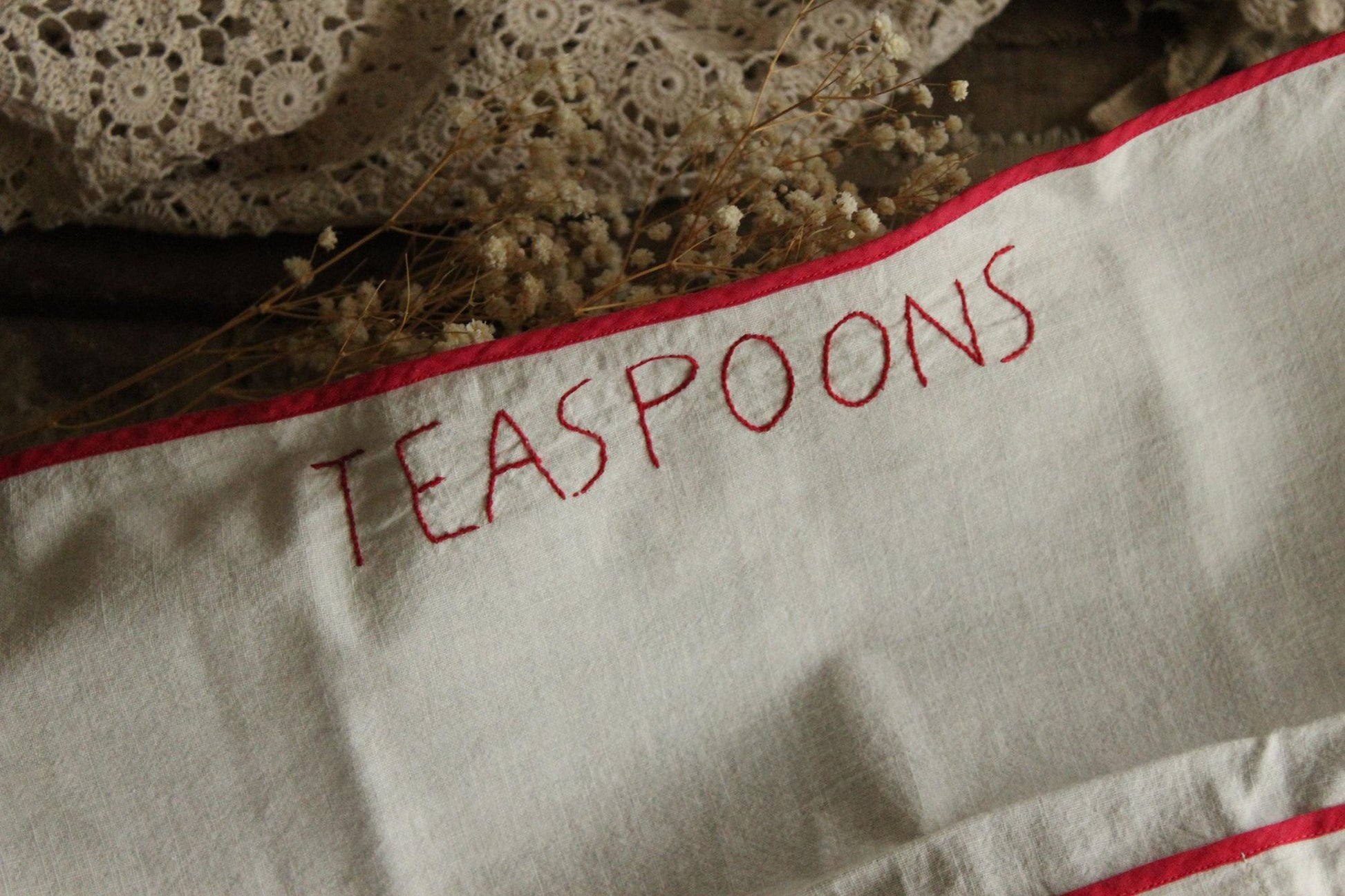 Vintage 1950s White And Red Teaspoon Pocket