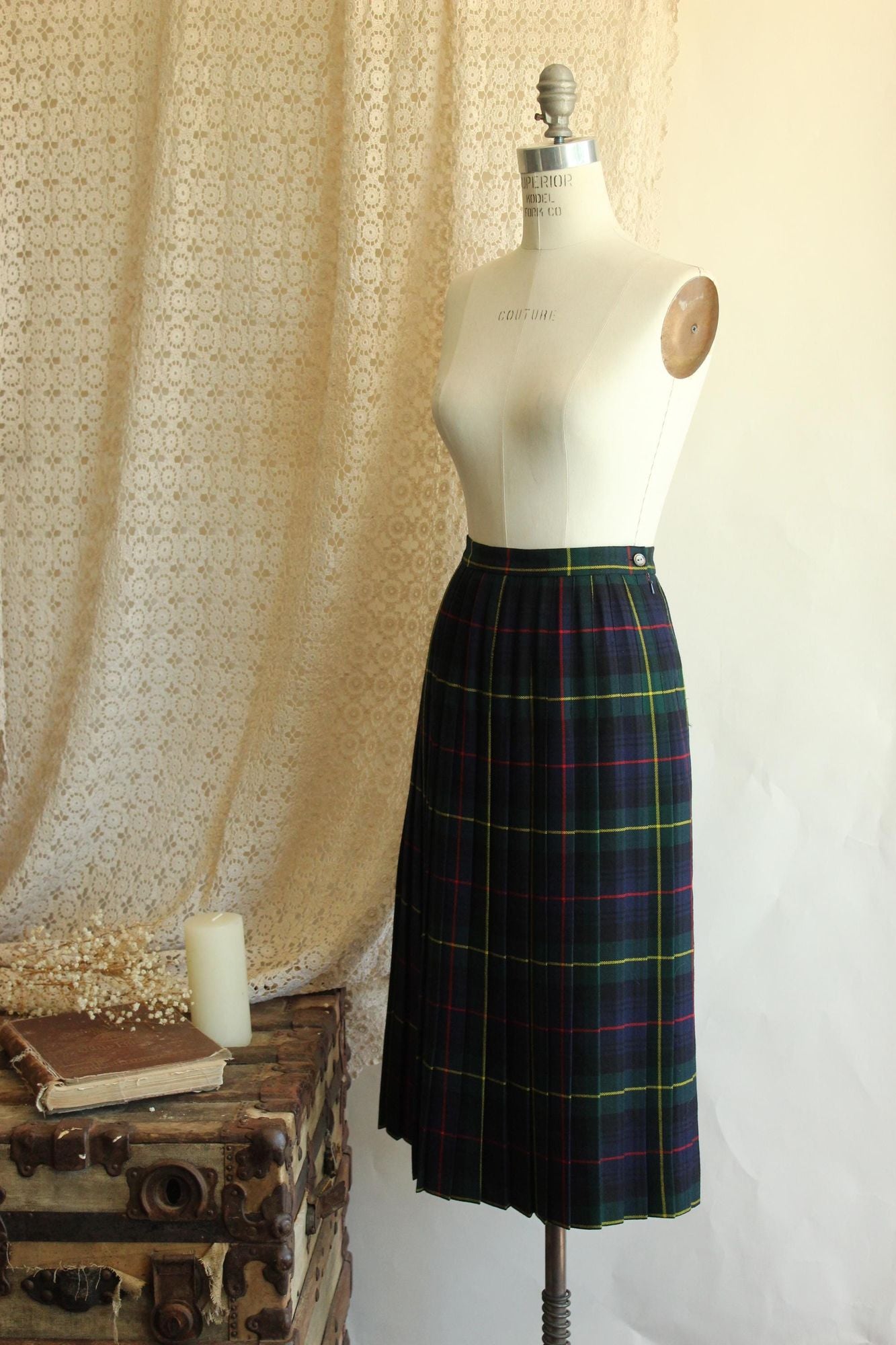 Vintage 1980s 1990 Plaid Wool Skirt by Modissa