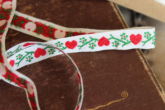 Vintage Heart Ribbon Trim, 1/2 Inch Wide, 5 Yards