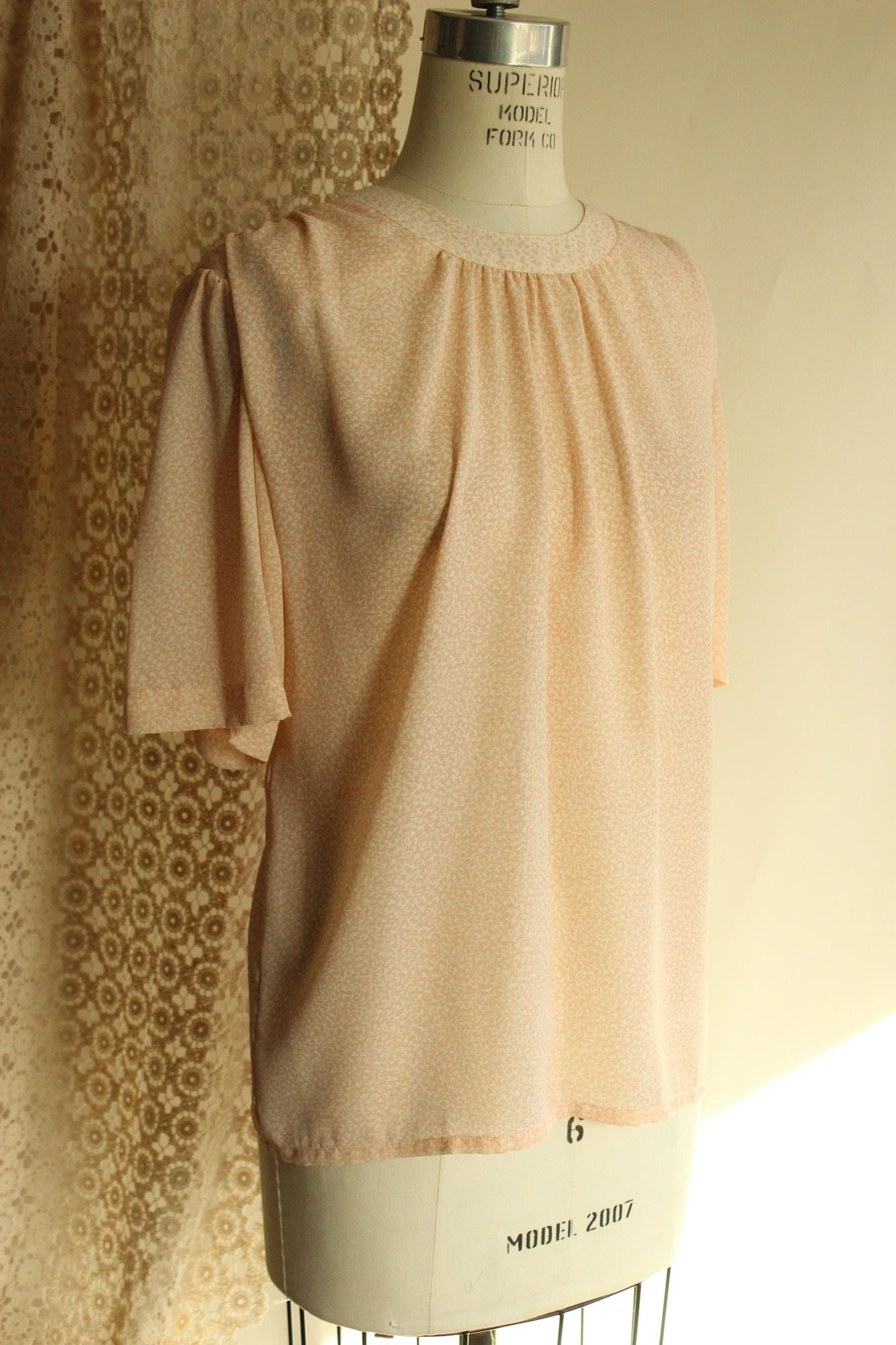 Vintage 1980s SK & Company Pink and Cream Blouse