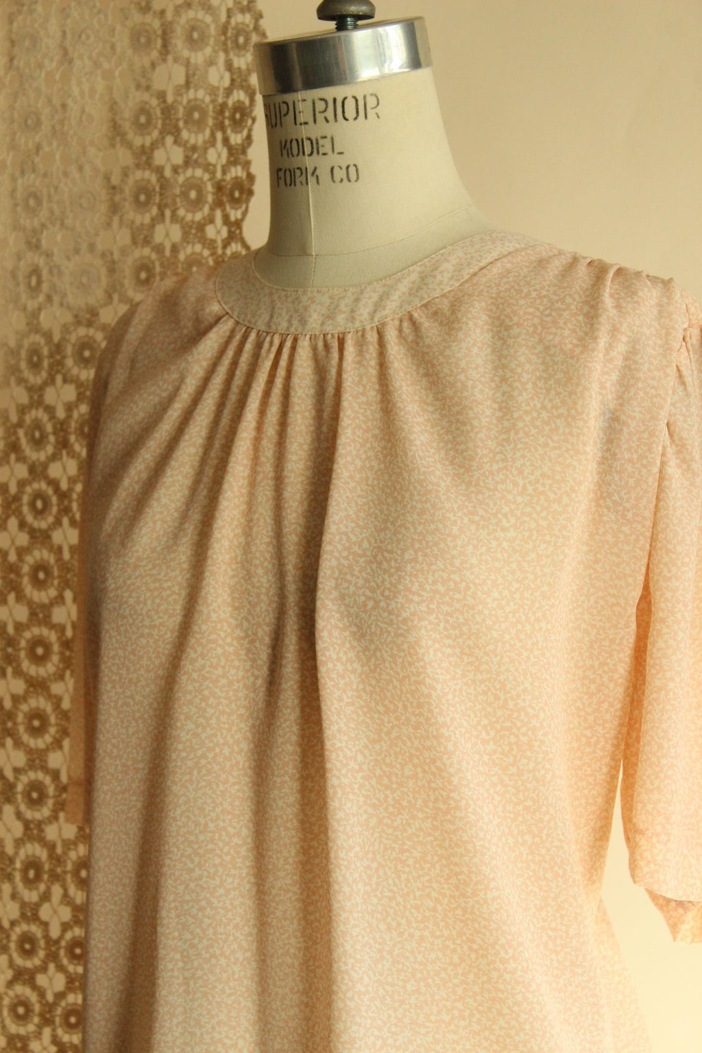 Vintage 1980s SK & Company Pink and Cream Blouse