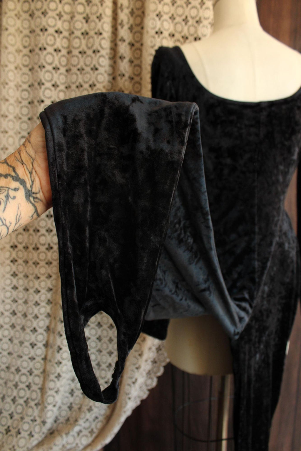 Vintage 1980s 1990s Catsuit, JM By Shelli Segal Black Crushed Velvet Jumpsuit, Stirrup Feet, Size Large,
