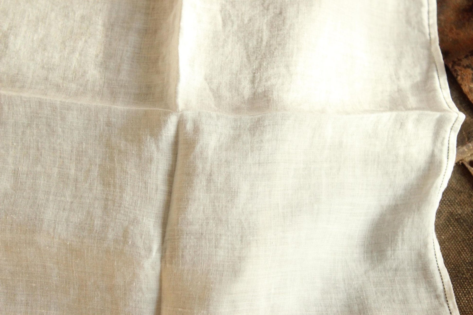 Vintage 1940s 1950s White Linen Handkerchief