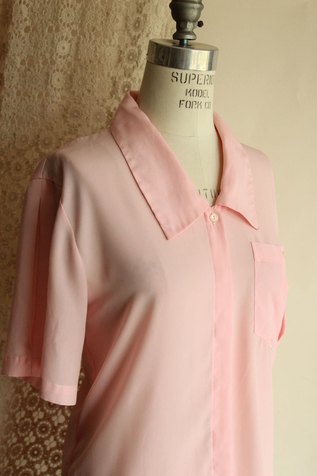 Vintage 1980s Blouse, Pink Dagger Collar with Pocket, Size 8