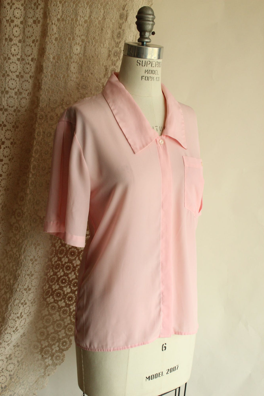 Vintage 1980s Blouse, Pink Dagger Collar with Pocket, Size 8