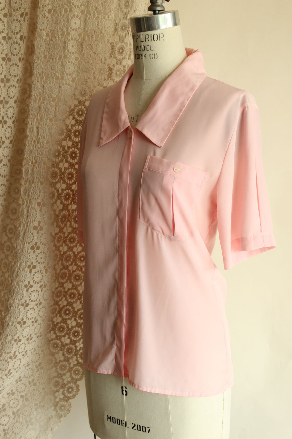 Vintage 1980s Blouse, Pink Dagger Collar with Pocket, Size 8