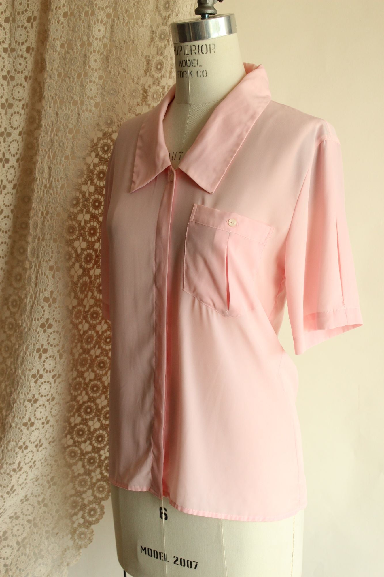 Vintage 1980s Blouse, Pink Dagger Collar with Pocket, Size 8