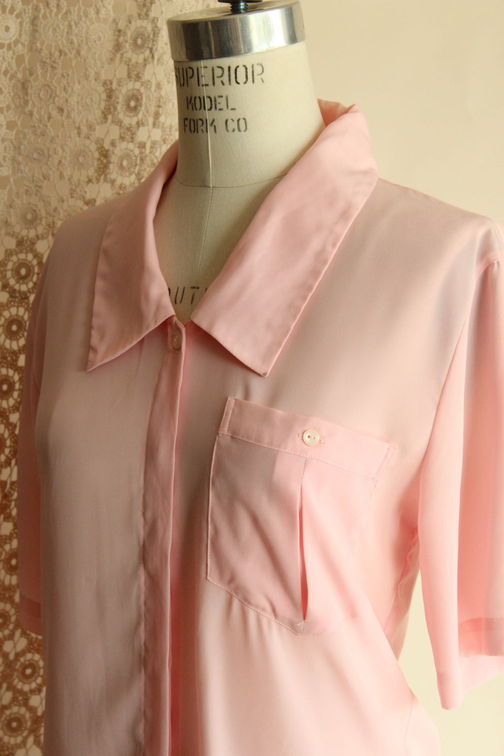 Vintage 1980s Blouse, Pink Dagger Collar with Pocket, Size 8