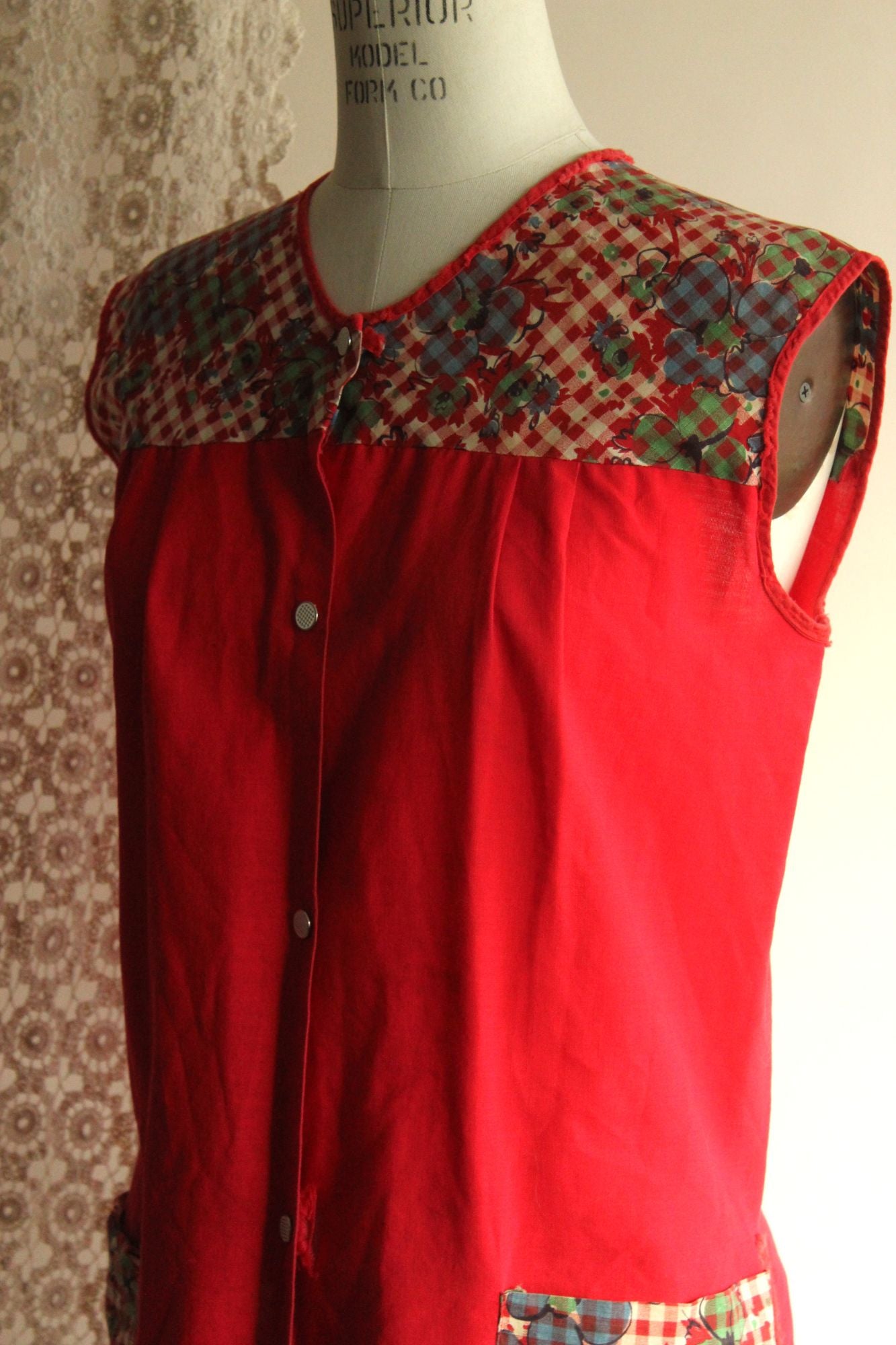 Vintage 1960s Red Floral Pinafore Apron With Pockets