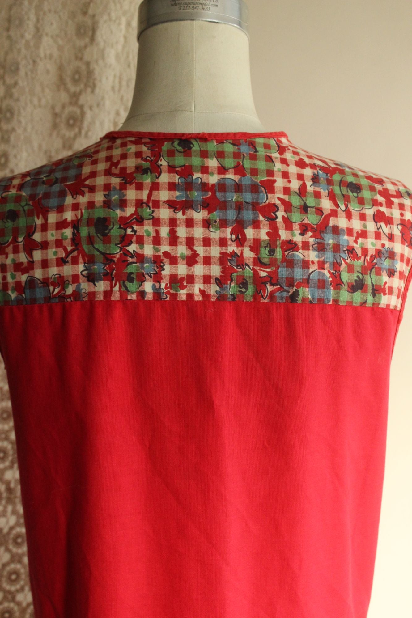 Vintage 1960s Red Floral Pinafore Apron With Pockets