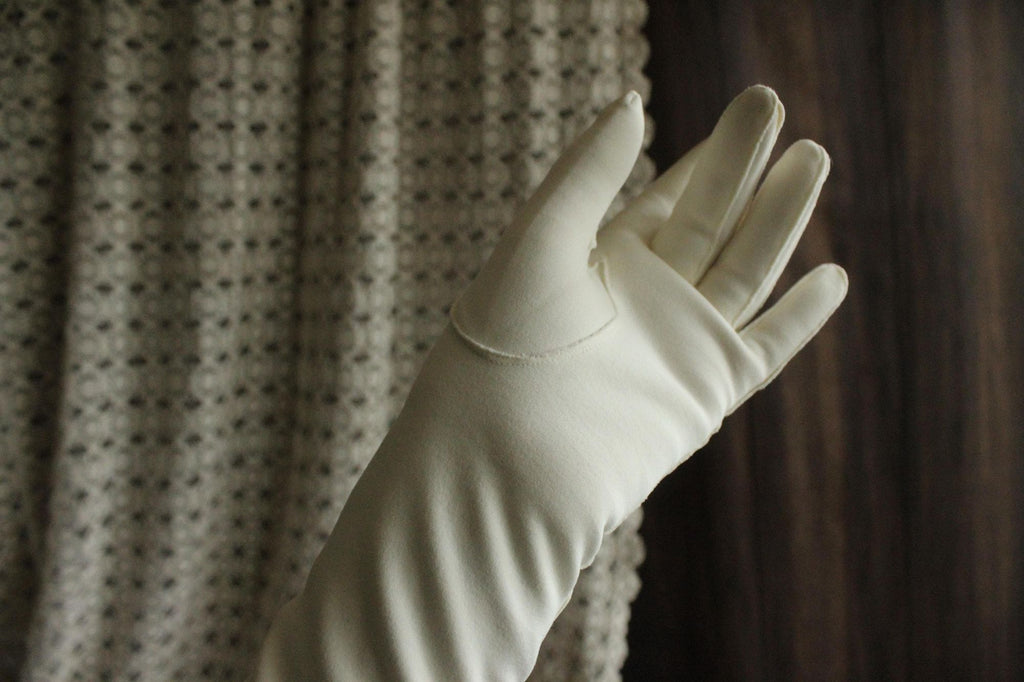 Vintage 1950s 1960s Winter White Opera Length Gloves