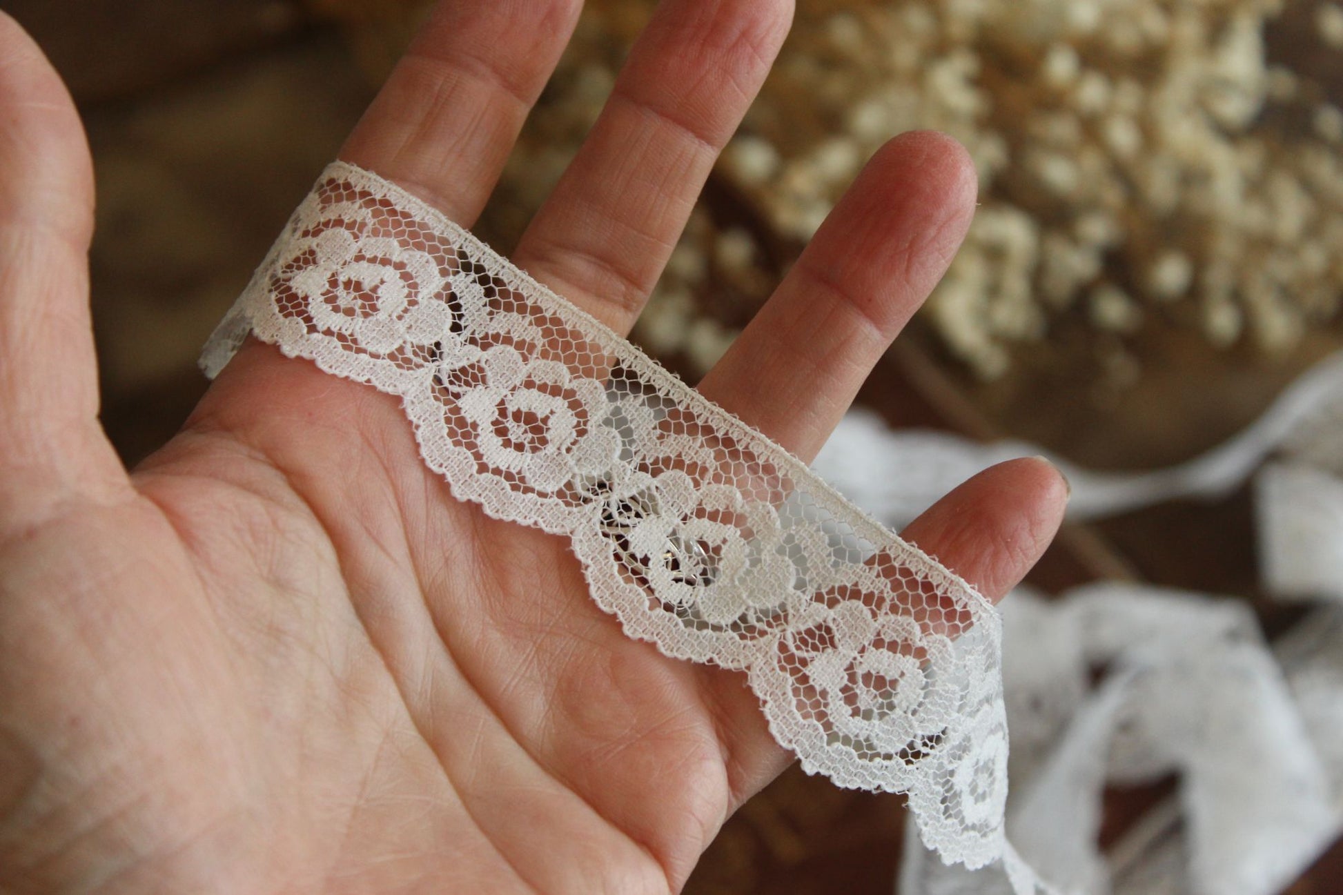 Vintage White Lace Trim, 2 Yards, 1.25" wide, Nylon, Sewing Supply