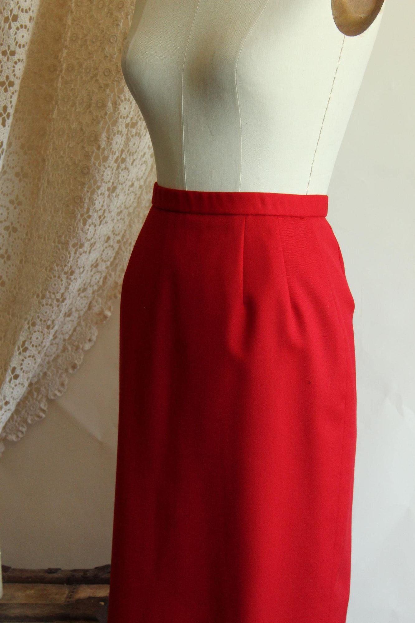 Vintage 1990s Red Knee Length Pencil Skirt
