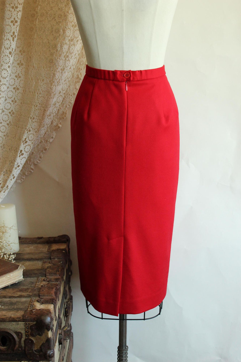 Vintage 1990s Red Knee Length Pencil Skirt