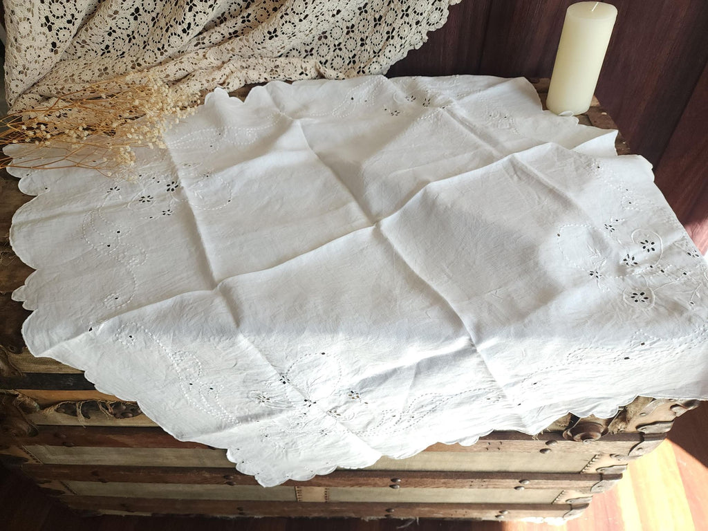Vintage 1910s Embroidered Linen Tablecloth with Broderie Anglaise