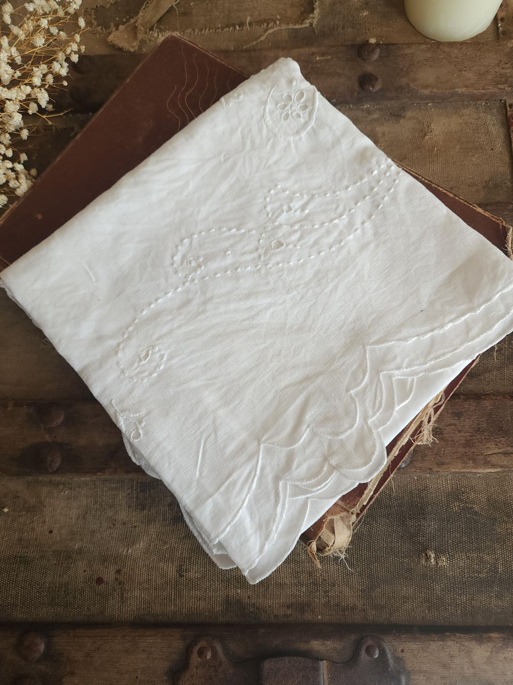 Vintage 1910s Embroidered Linen Tablecloth with Broderie Anglaise