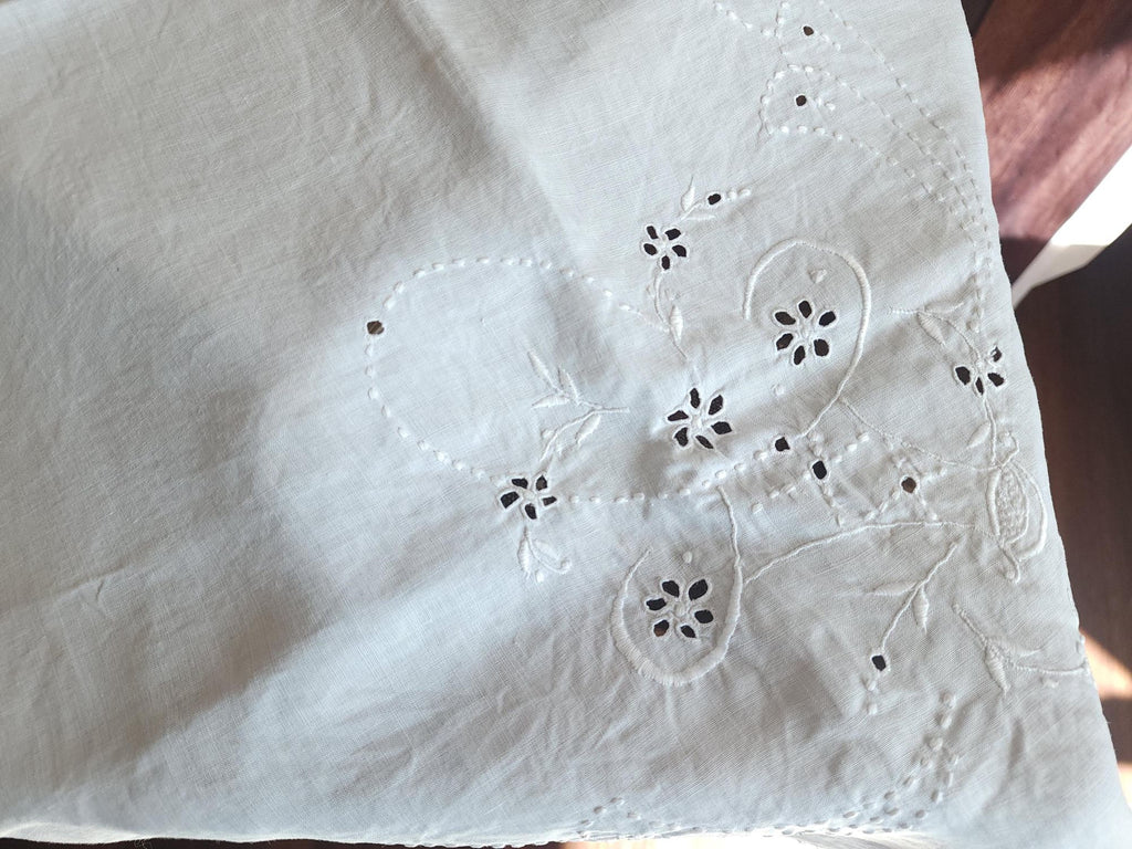 Vintage 1910s Embroidered Linen Tablecloth with Broderie Anglaise