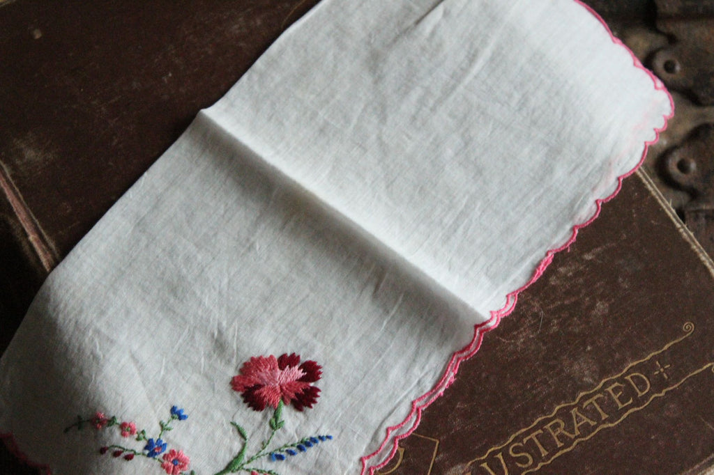 Vintage White Embroidered Flower Cotton Handkerchief
