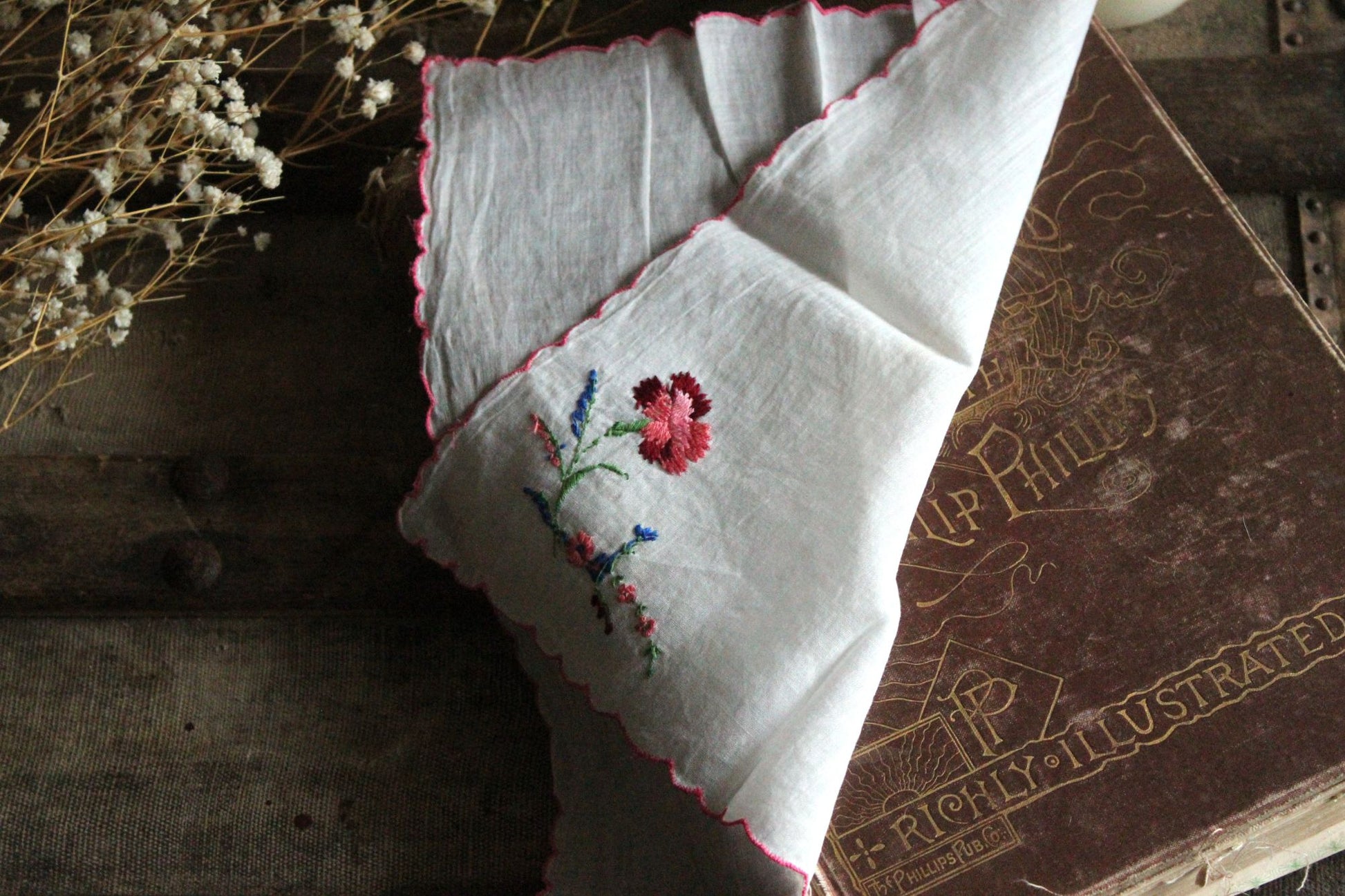 Vintage White Embroidered Flower Cotton Handkerchief
