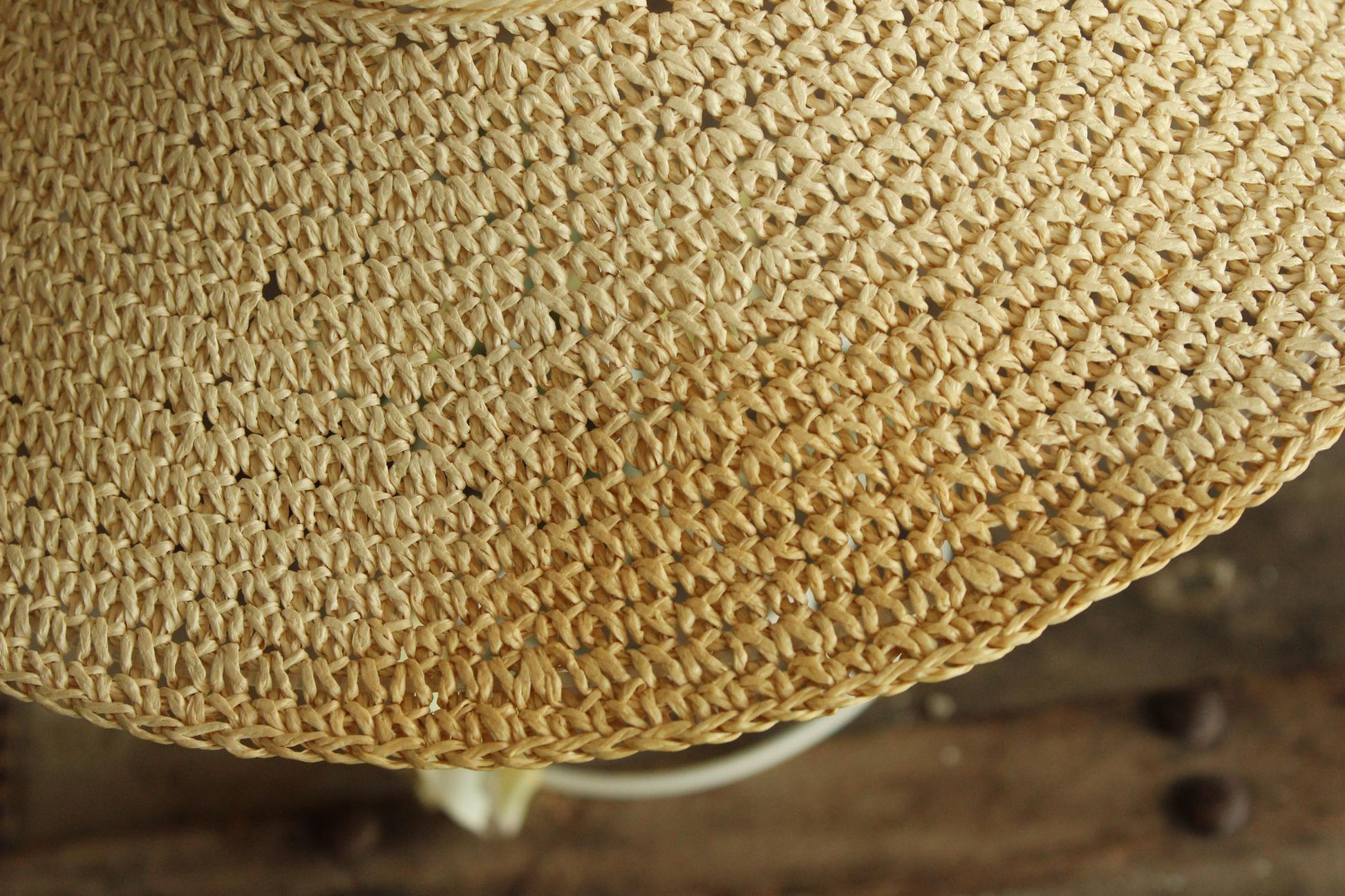 Vintage 2000s Paper Straw Wide Brimmed Sunhat