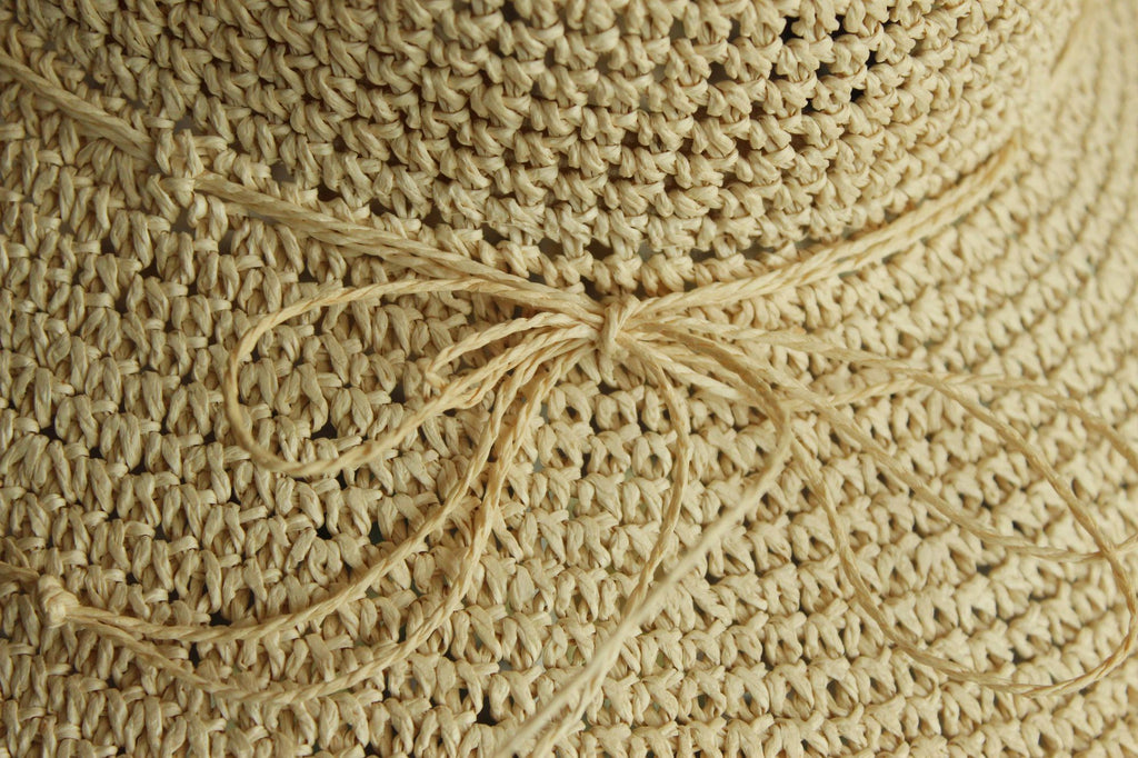 Vintage 2000s Paper Straw Wide Brimmed Sunhat