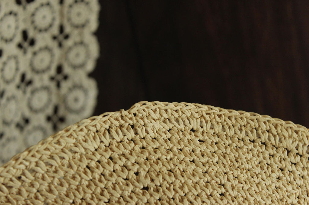 Vintage 2000s Paper Straw Wide Brimmed Sunhat