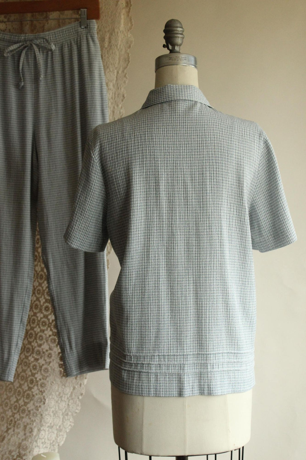 Vintage 1990s Sag Harbor Petites Blue and White Top And Pants Set