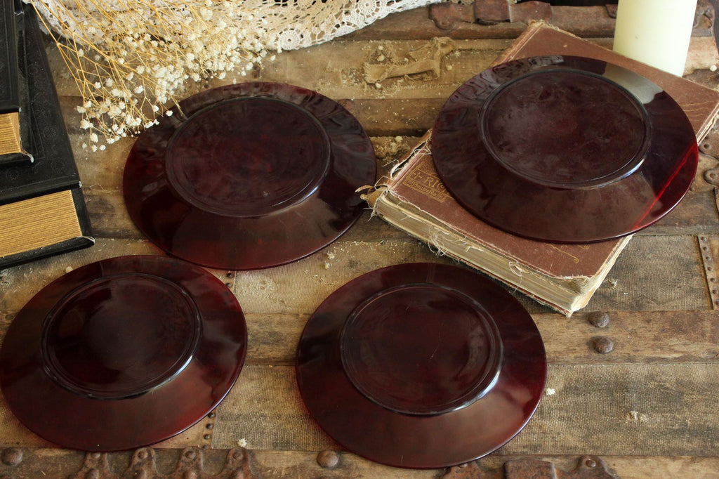 Vintage 1950s 1960s Anchor Hocking Royal Ruby Red Plates, 2 Luncheon 2 Dinner