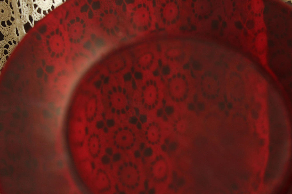 Vintage 1950s 1960s Anchor Hocking Royal Ruby Red Plates, 2 Luncheon 2 Dinner