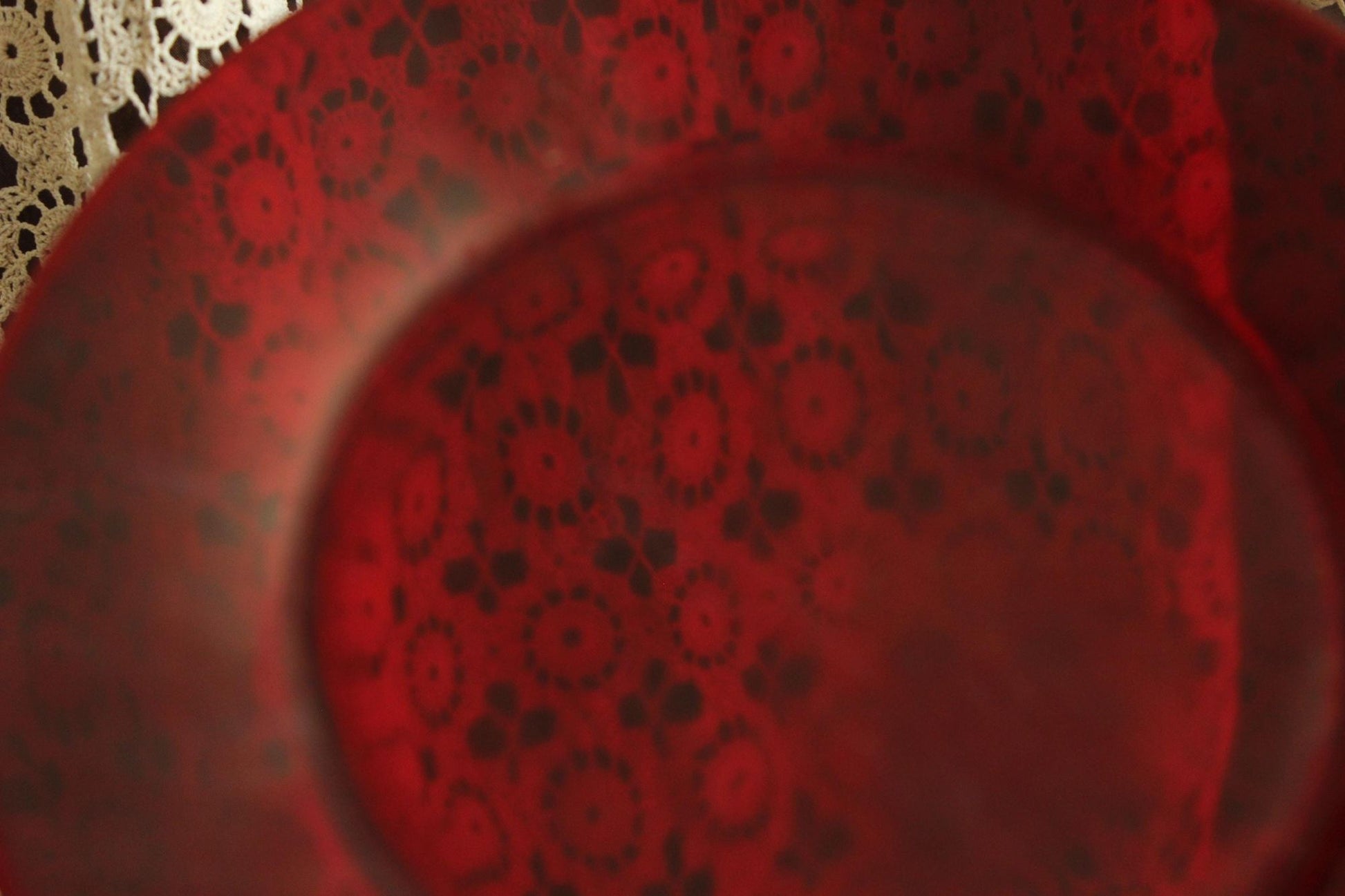 Vintage 1950s 1960s Anchor Hocking Royal Ruby Red Plates, 2 Luncheon 2 Dinner