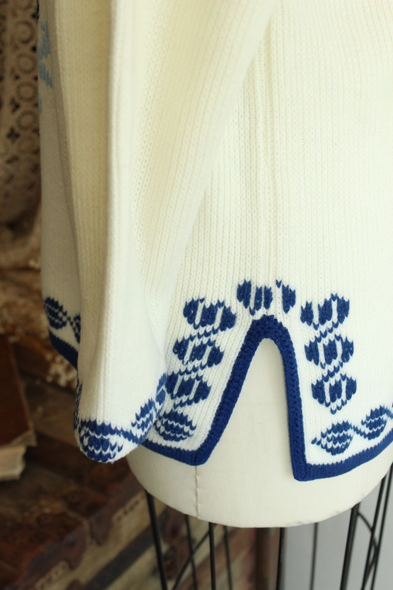 Vintage 1970s The Campus Shop Nordic Style Blue and White Jumper