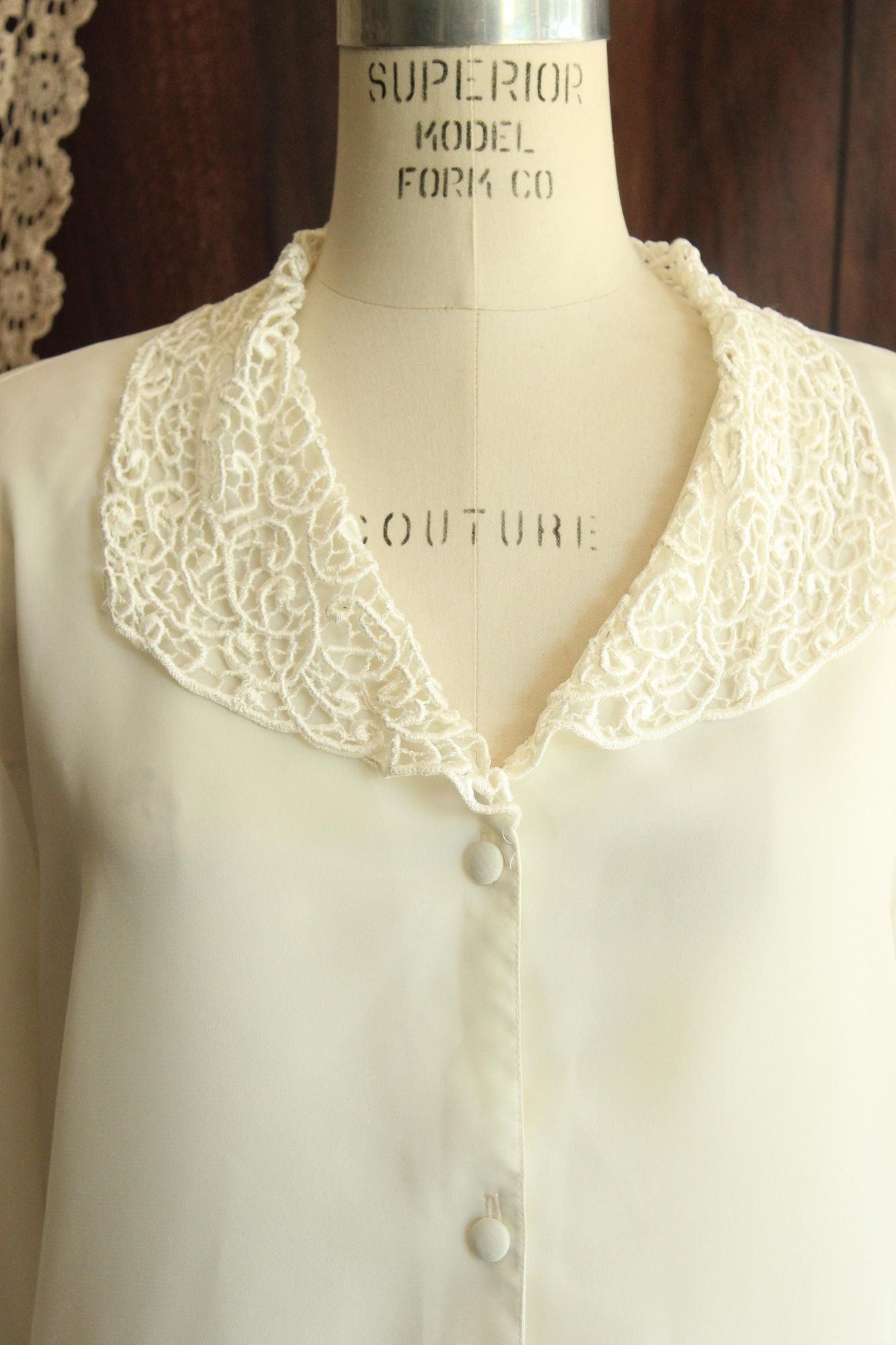 Vintage 1980s 1990s Volup Impressions White Button Down Blouse