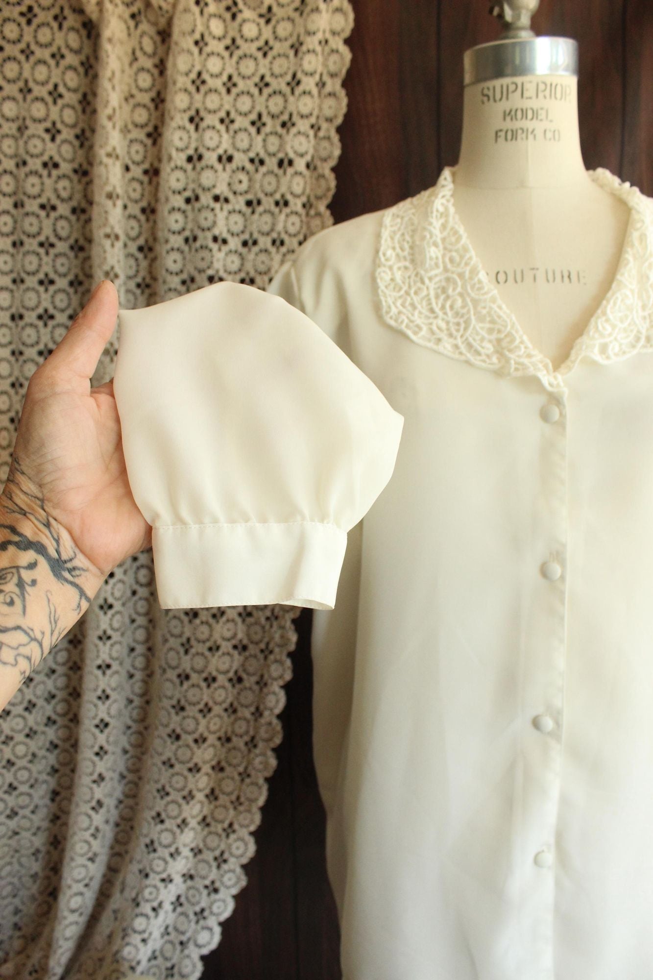 Vintage 1980s 1990s Volup Impressions White Button Down Blouse