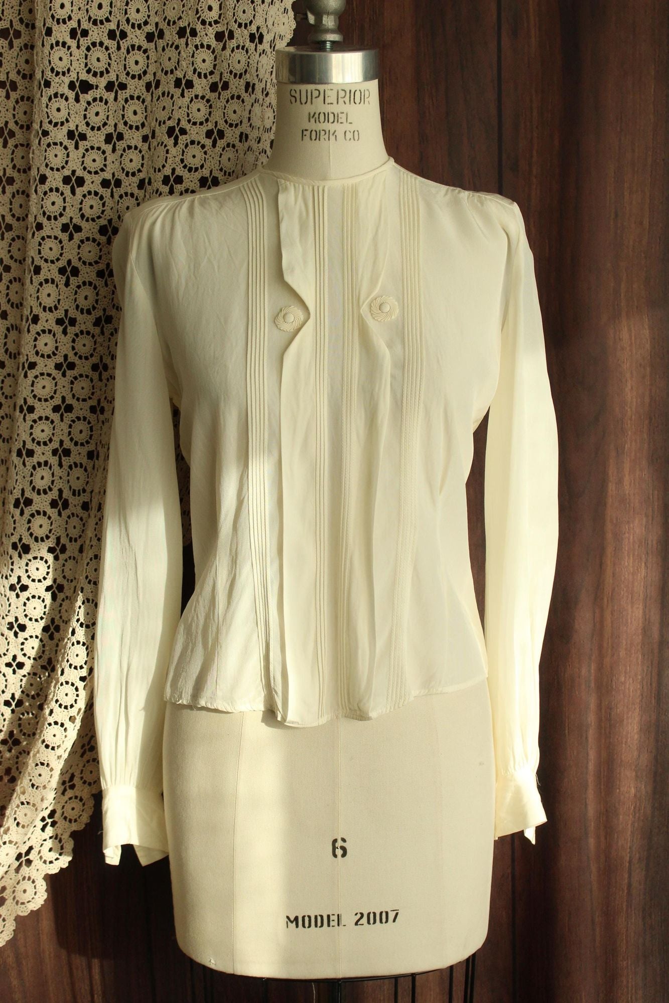Vintage 1940s Blouse, White Rayon Shirt with Shoulder pads, Grandma Core