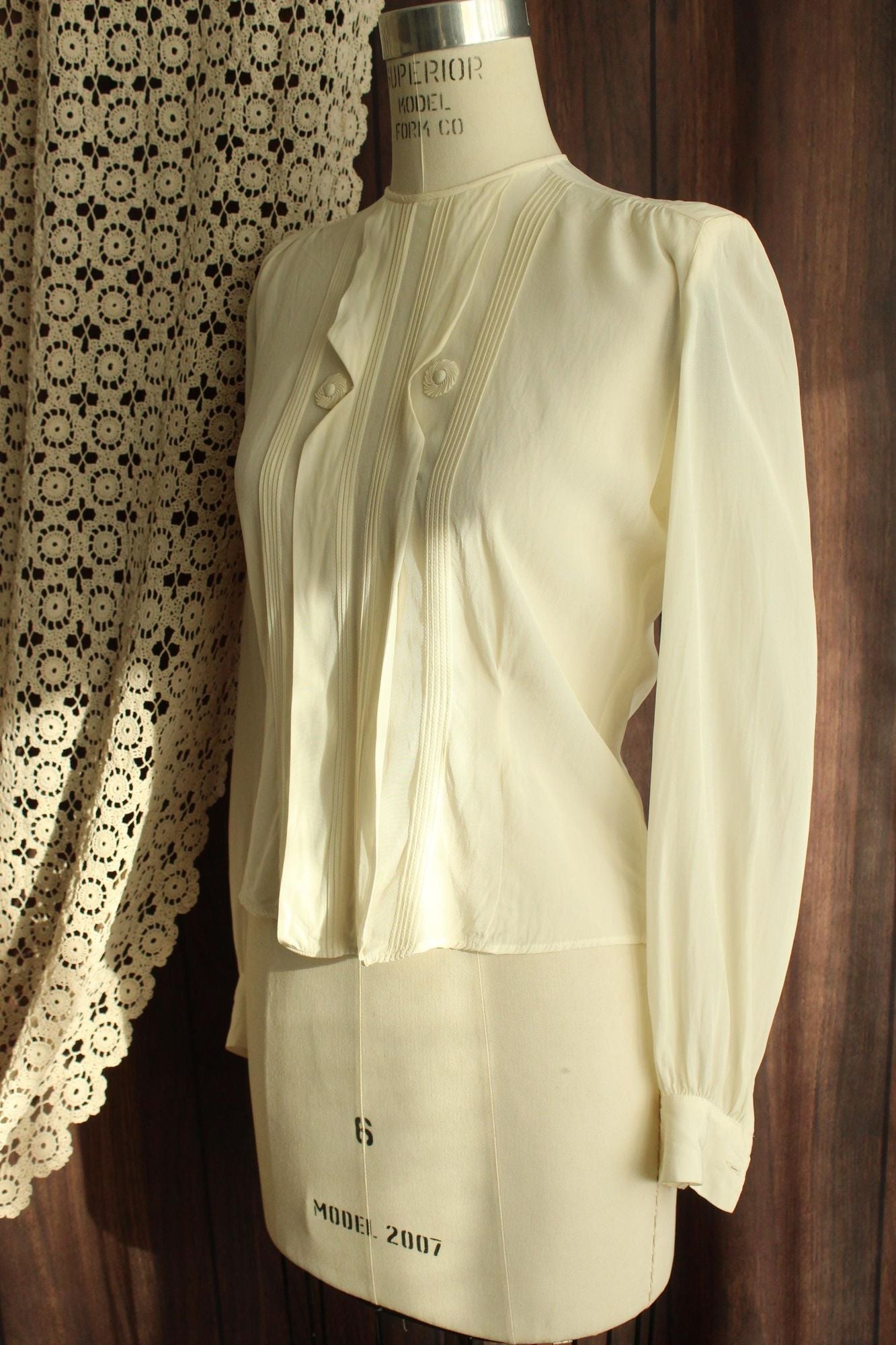Vintage 1940s Blouse, White Rayon Shirt with Shoulder pads, Grandma Core