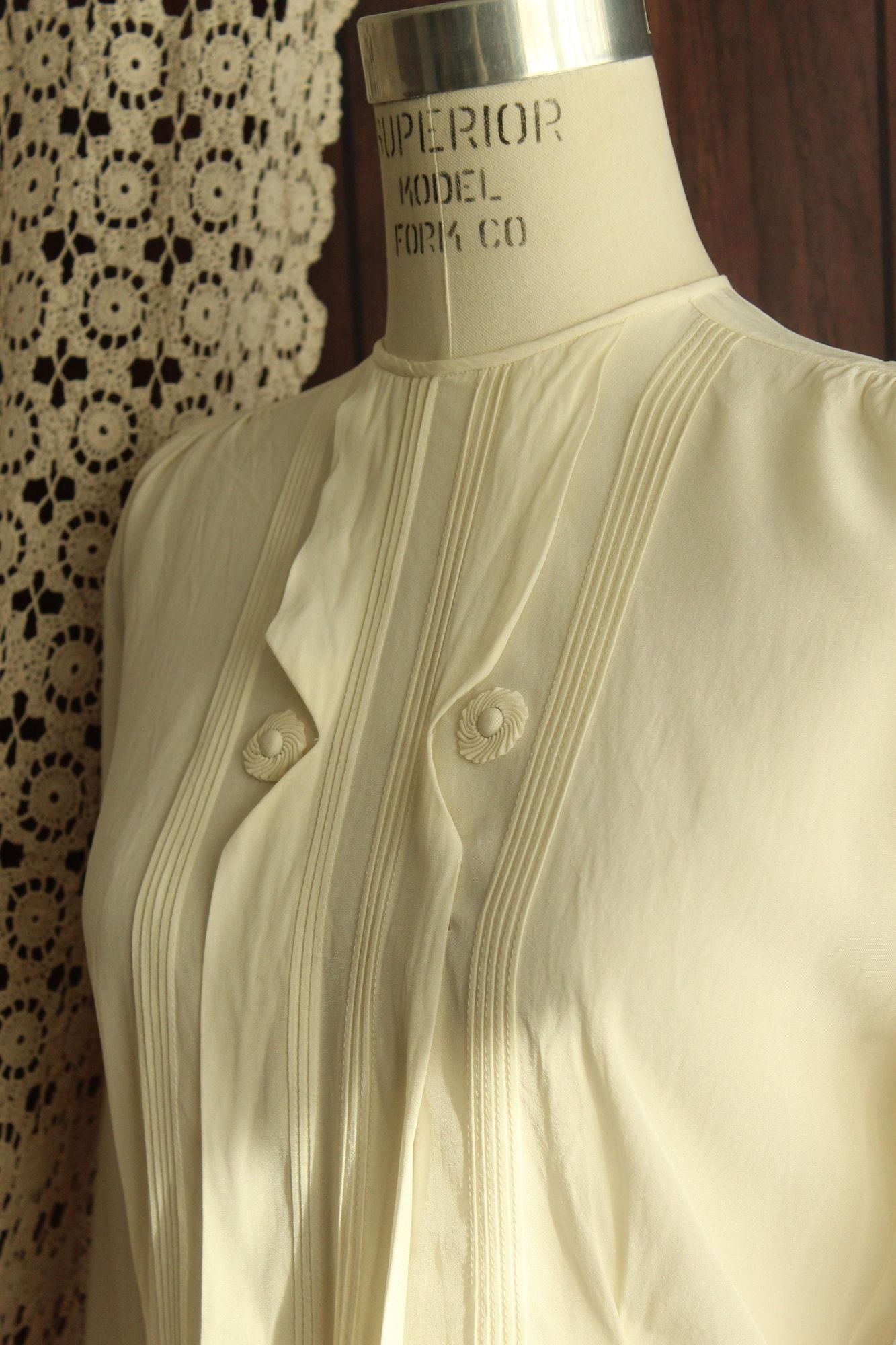 Vintage 1940s Blouse, White Rayon Shirt with Shoulder pads, Grandma Core