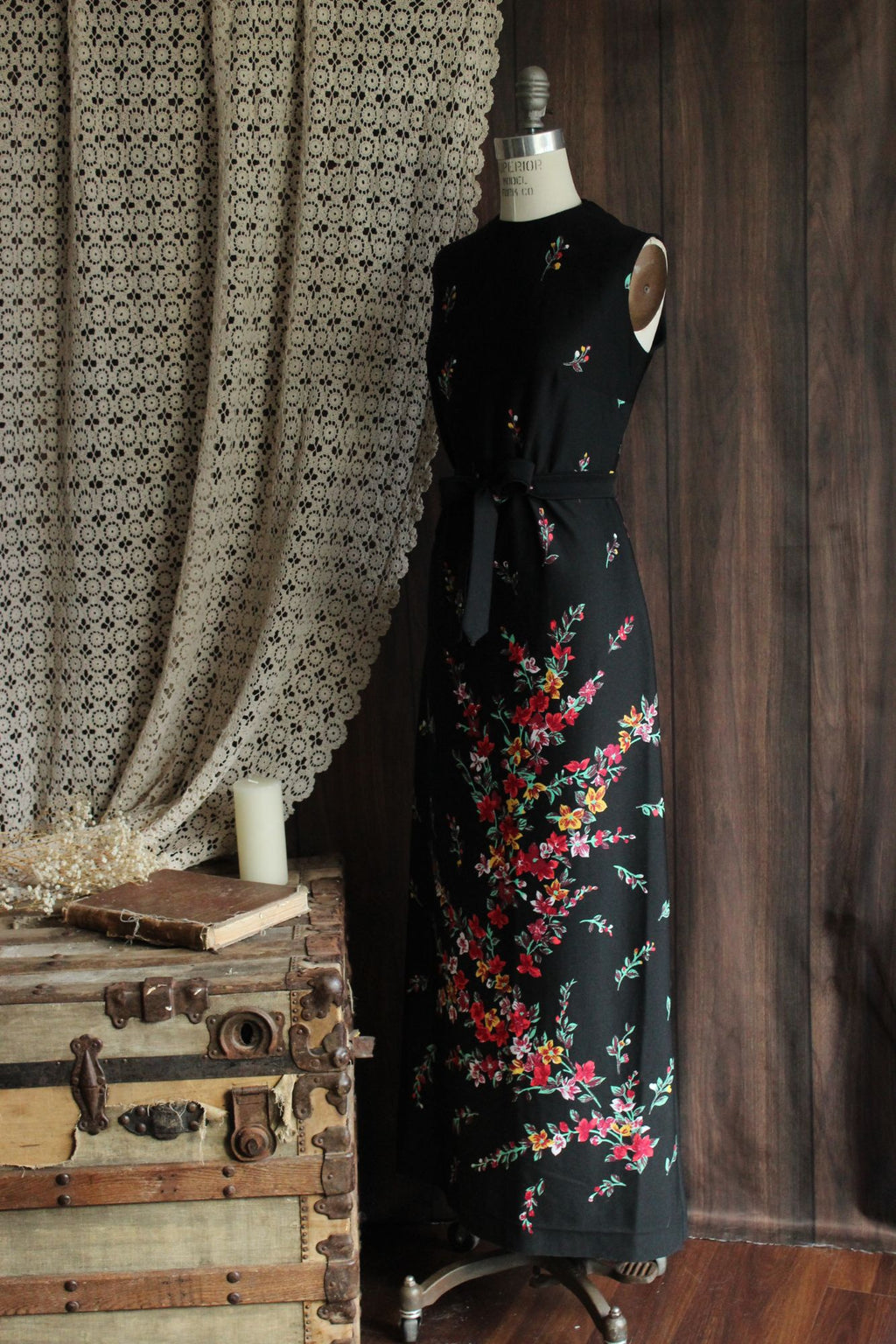 Vintage 1970s Lady Carol Black Floral Print Maxidress