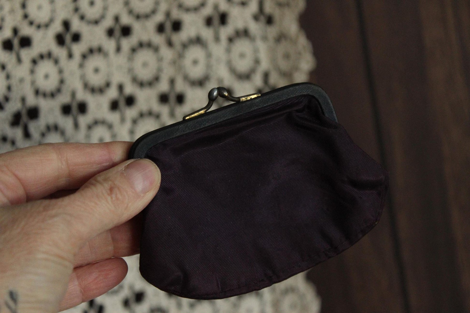 Vintage 1940s Coin Purse, Purple Black Faille Clutch Or Makeup Bag with Kiss Clasp