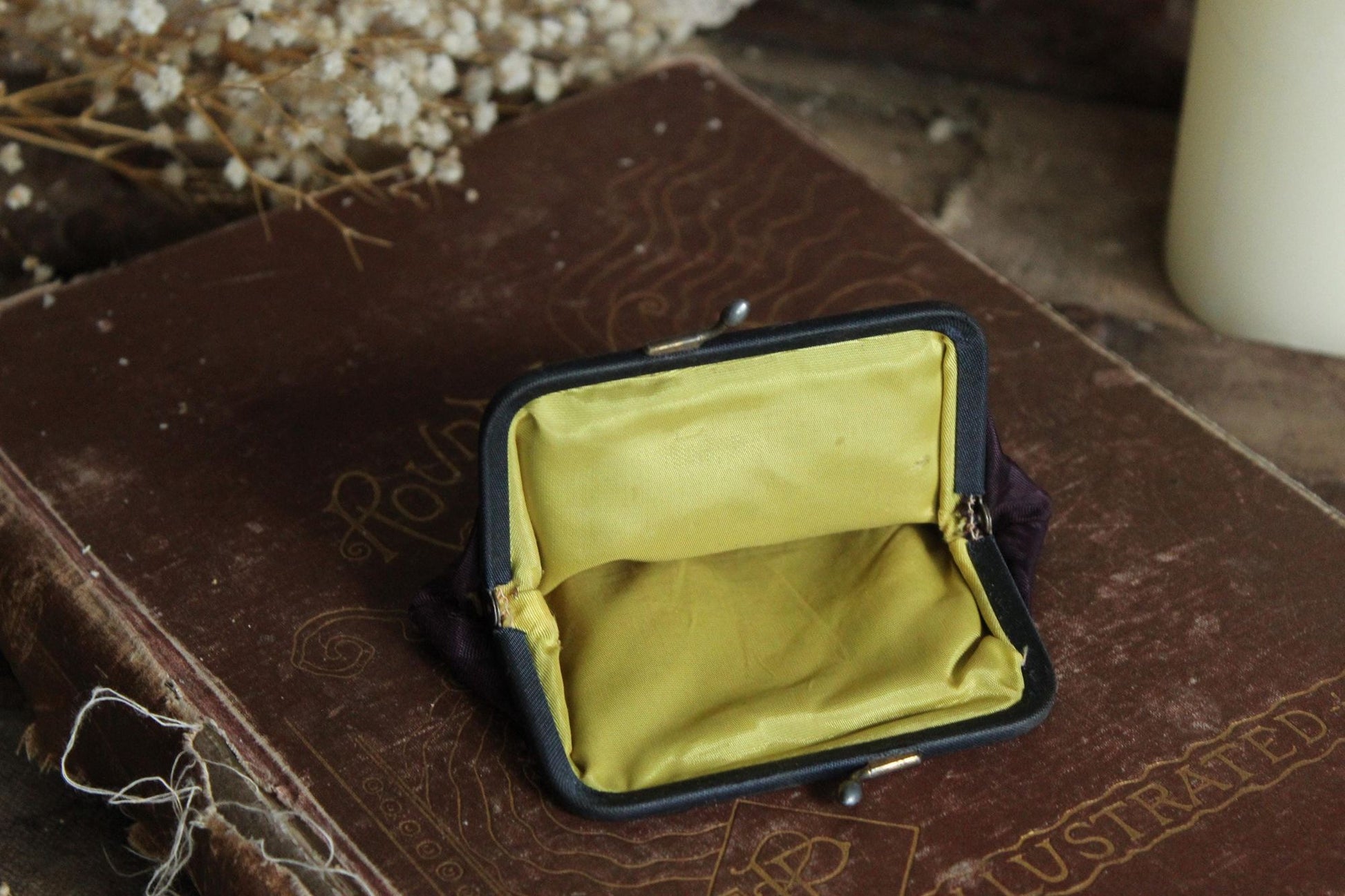 Vintage 1940s Coin Purse, Purple Black Faille Clutch Or Makeup Bag with Kiss Clasp